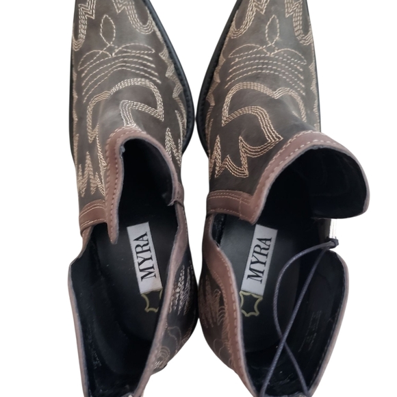 Myra NEW Grey Western Point Toe Booties Cowgirl Boots 7 - Picture 7 of 10